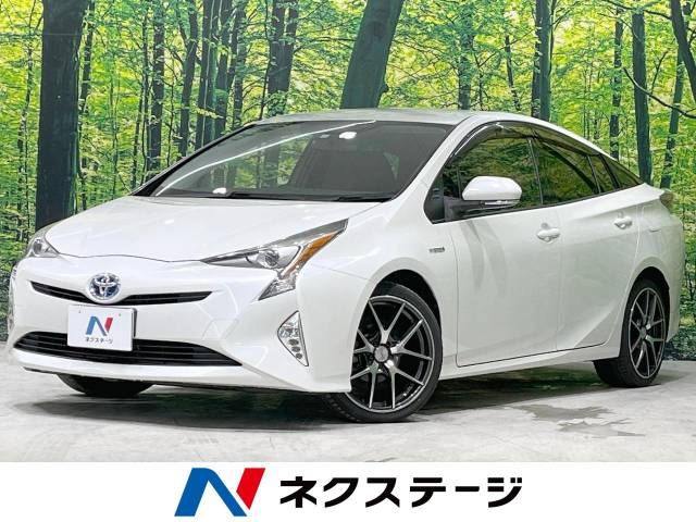 TOYOTA PRIUS 2016