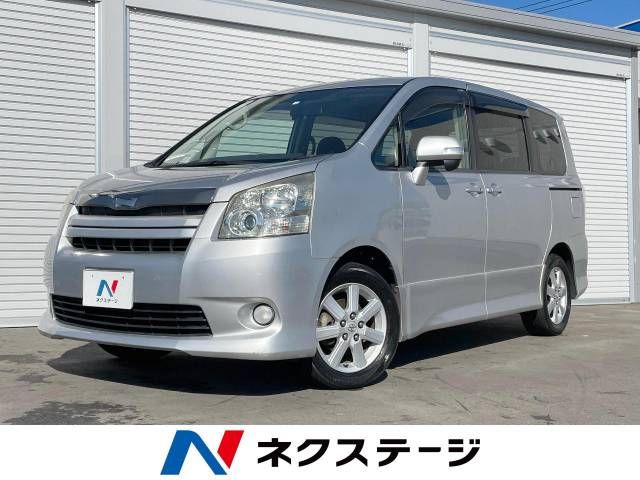 TOYOTA NOAH 2008