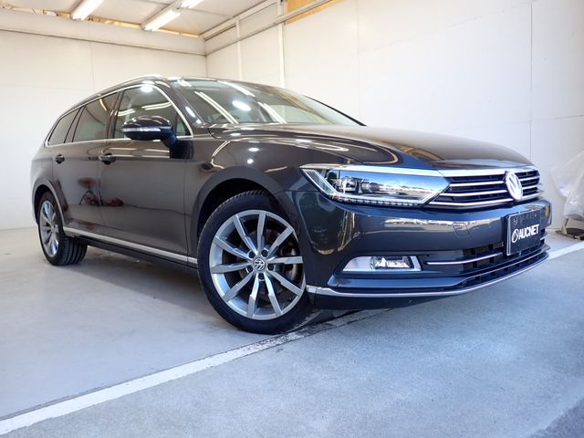 VOLKSWAGEN PASSAT VARIANT 2020