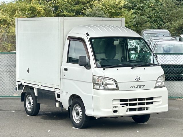 DAIHATSU HIJET truck 2014