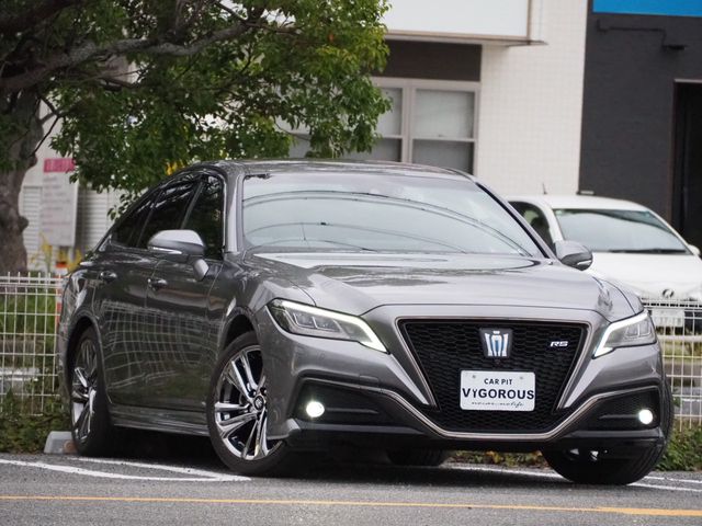 TOYOTA CROWN sedan hybrid 2022