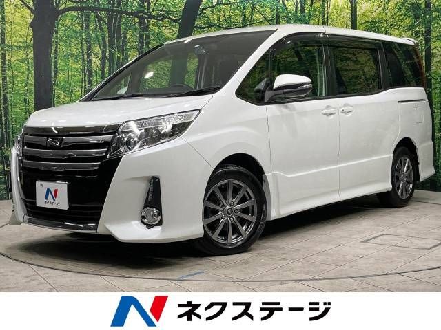 TOYOTA NOAH 2014