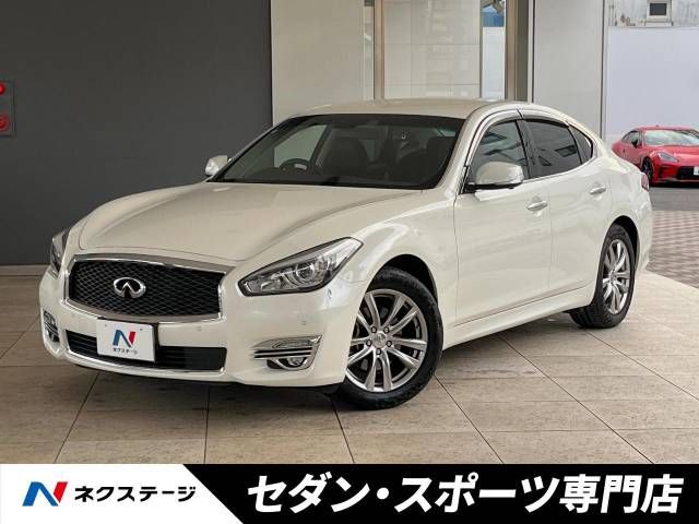 NISSAN FUGA 2018