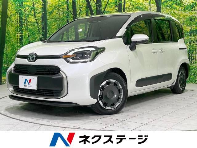 TOYOTA SIENTA HYBRID 2022