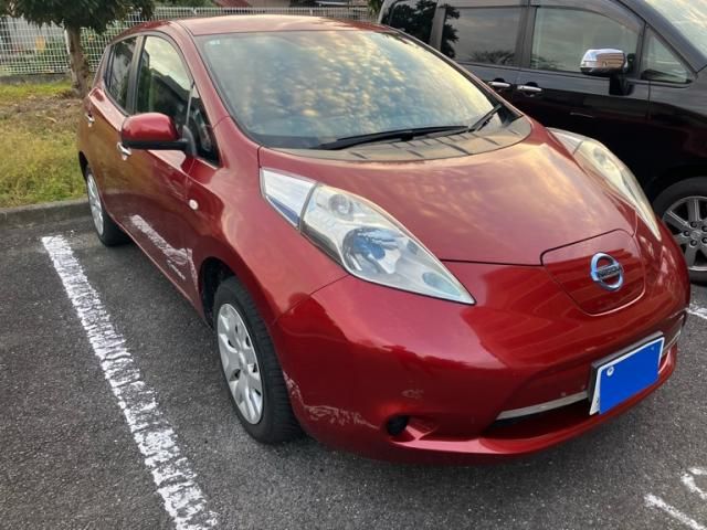 NISSAN LEAF 2014