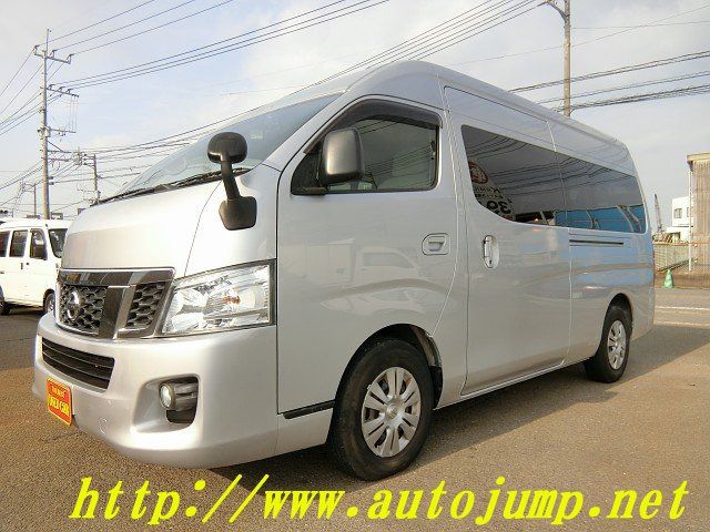 NISSAN NV350 CARAVAN MICROBUS 2015