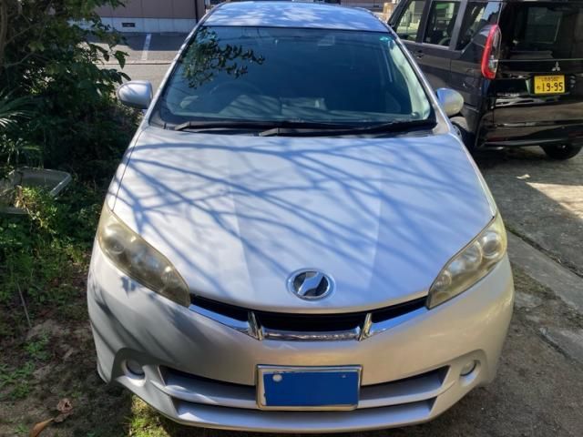 TOYOTA WISH 2009