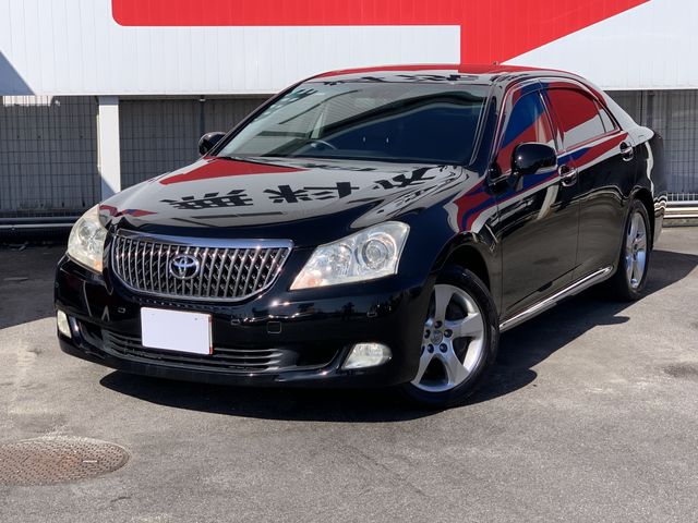 TOYOTA CROWN MAJESTA 2011