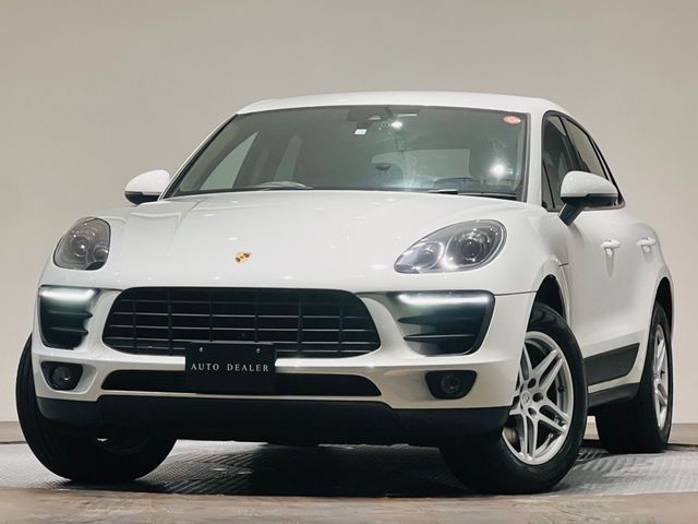 PORSCHE Macan 2018