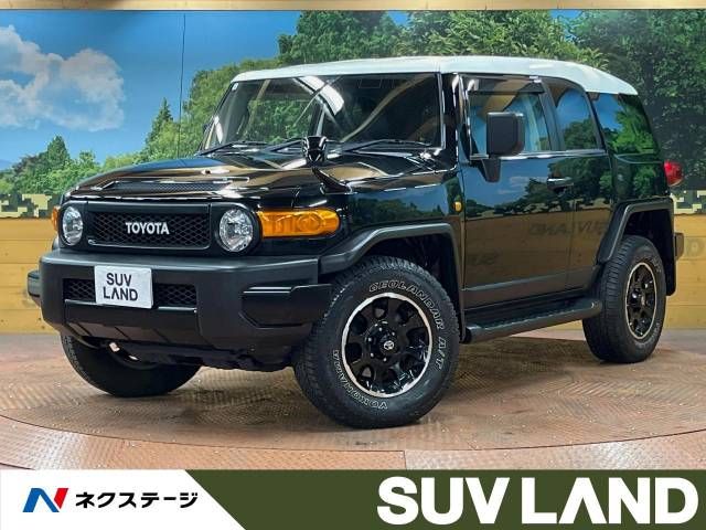 TOYOTA FJ CRUISER 4WD 2015