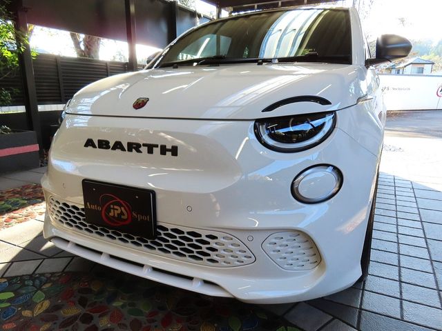 FIAT ABARTH 500e 2024