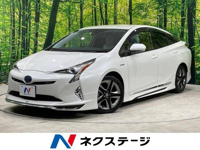 TOYOTA PRIUS 2017