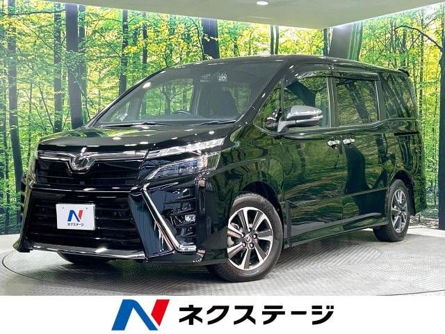 TOYOTA VOXY 2020