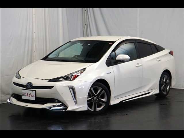 TOYOTA PRIUS 2019