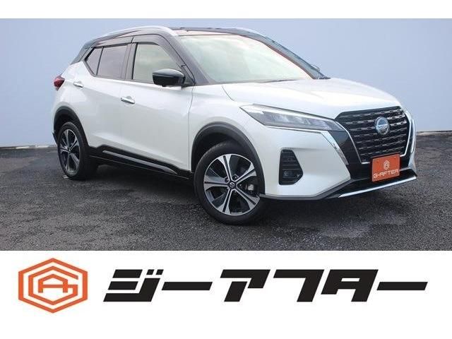 NISSAN KICKS 2021