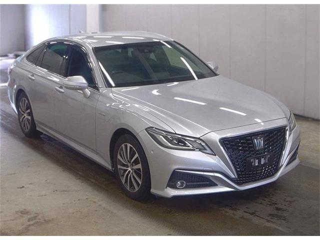 TOYOTA CROWN sedan hybrid 2019