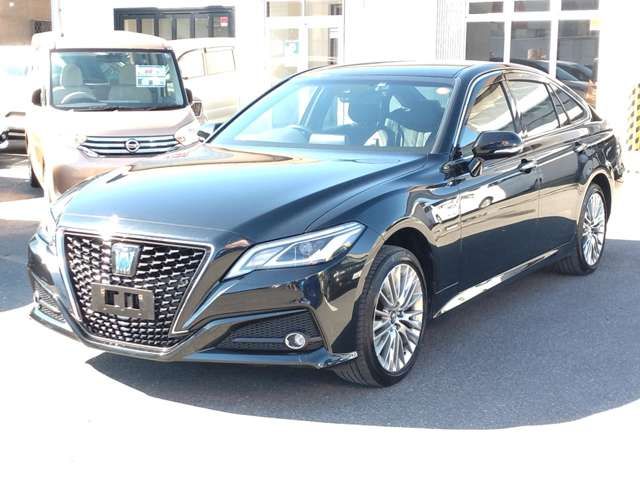 TOYOTA CROWN sedan hybrid 4WD 2019