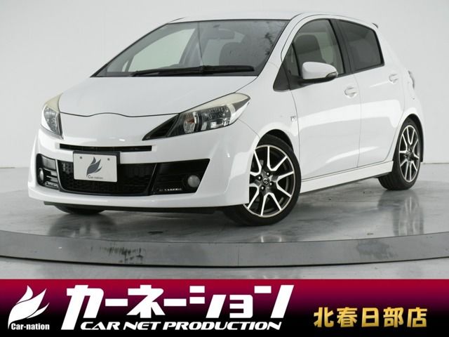 TOYOTA VITZ 2013