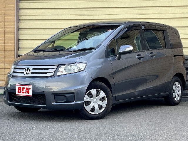 HONDA FREED Spike 2012