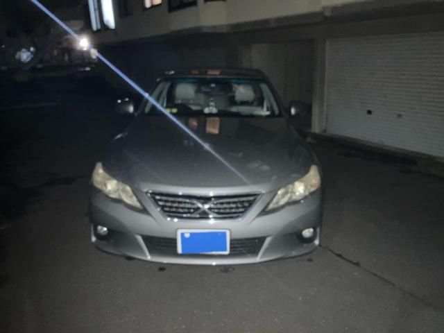 TOYOTA MARK X 2009