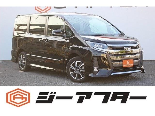 TOYOTA NOAH 2017