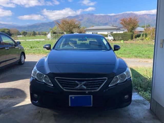 TOYOTA MARK X 2010