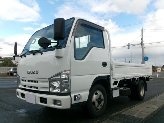 ISUZU ELF 2012