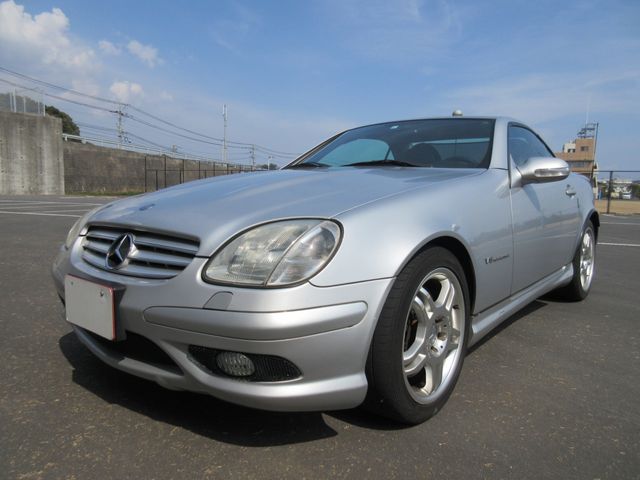 AM General AMG SLK class 2001