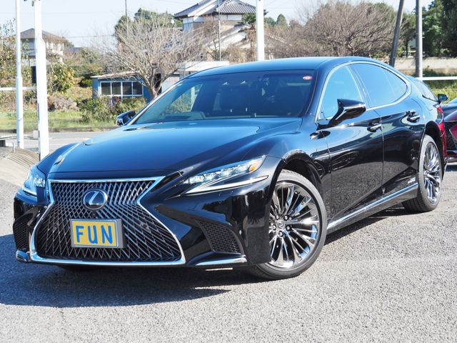 TOYOTA LEXUS LS500h 4WD 2018