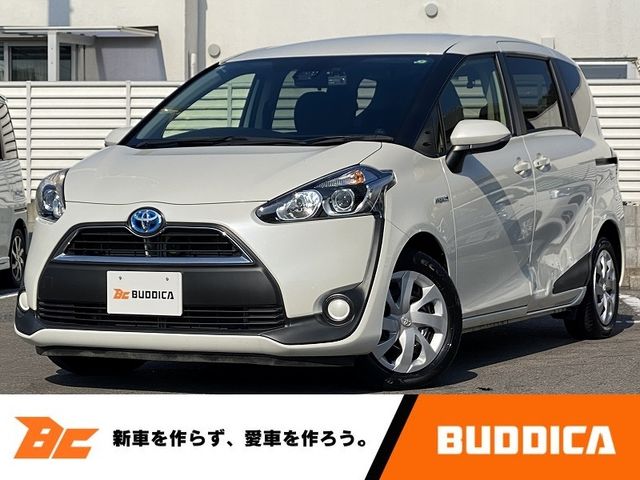 TOYOTA SIENTA HYBRID 2017