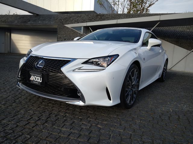 TOYOTA LEXUS RC300h 2015