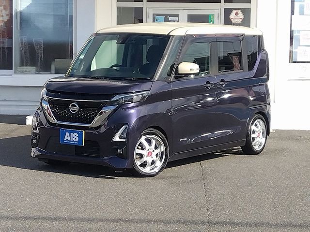 NISSAN ROOX 2021