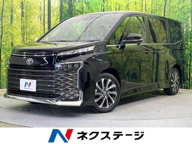 TOYOTA VOXY 2024