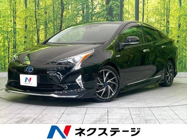 TOYOTA PRIUS 2017