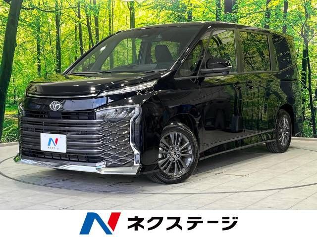 TOYOTA VOXY 2024