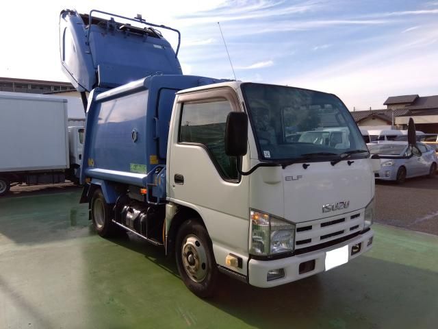 ISUZU ELF 2014