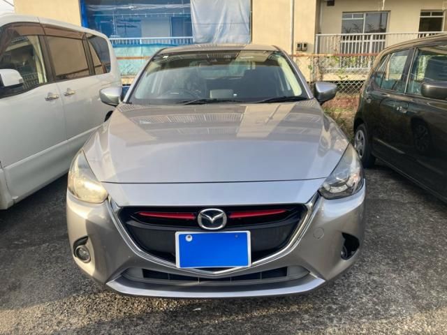 MAZDA DEMIO 2015