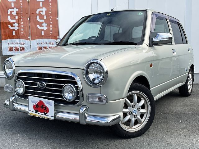 DAIHATSU MIRA GINO 2004