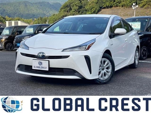 TOYOTA PRIUS 2019