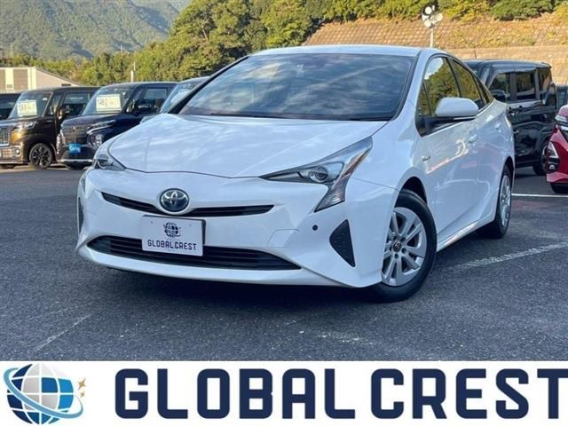 TOYOTA PRIUS 2017