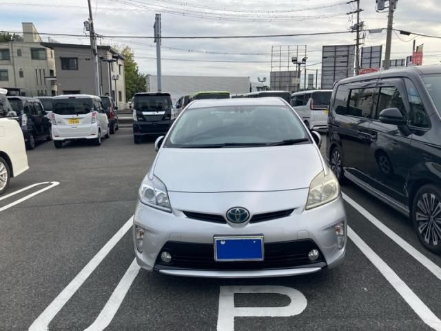 TOYOTA PRIUS 2013