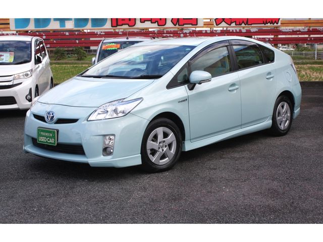 TOYOTA PRIUS 2010