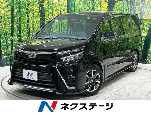 TOYOTA VOXY 2017