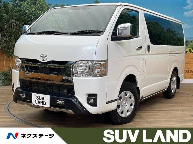 TOYOTA HIACE van 4WD 2022