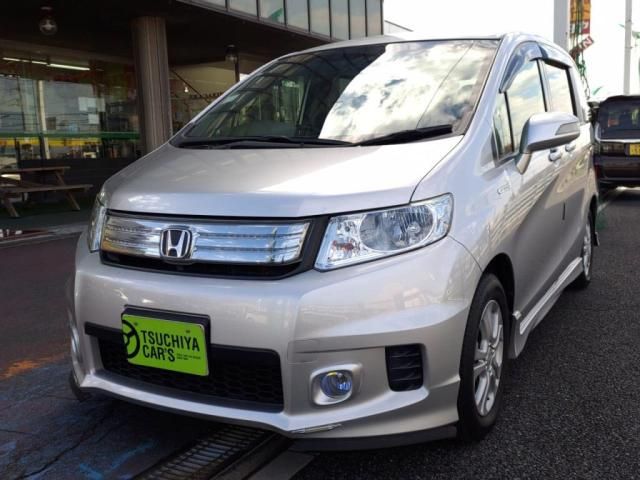 HONDA FREED Spike HYBRID 2013