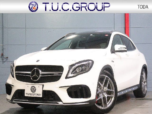 AM General AMG GLA class 2020