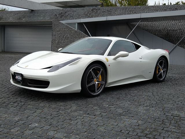 FERRARI 458 Italia 2013