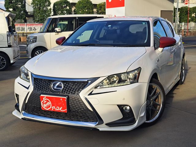 TOYOTA LEXUS CT200h 2012