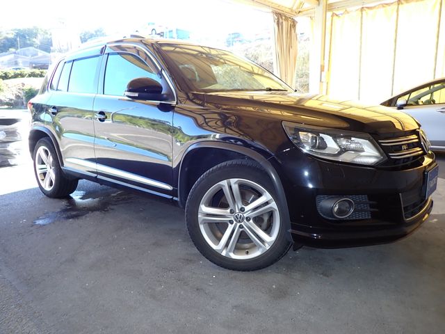 VOLKSWAGEN TIGUAN 2014