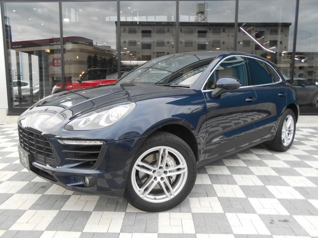 PORSCHE Macan 2018